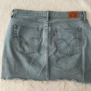 Levi’s Denim Skirt